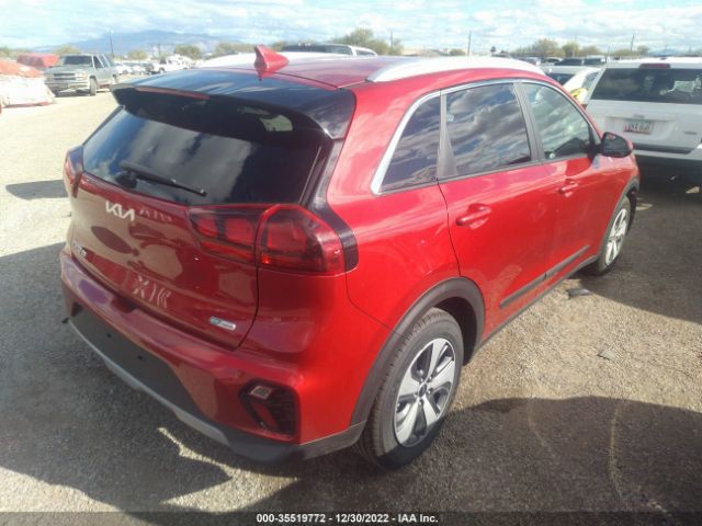 KNDCB3LC6N5519157 KIA NIRO LX