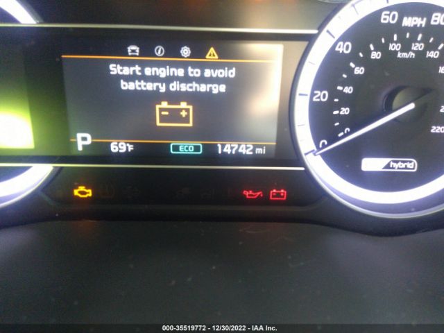 KNDCB3LC6N5519157 KIA NIRO LX