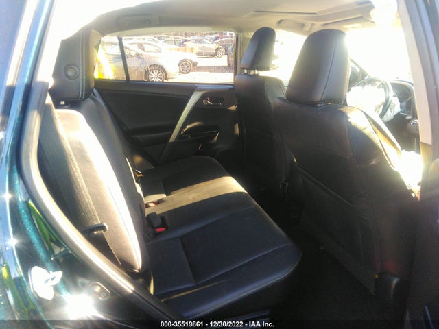 2018 Toyota RAV4, VIN: JTMDJREV0JD171736