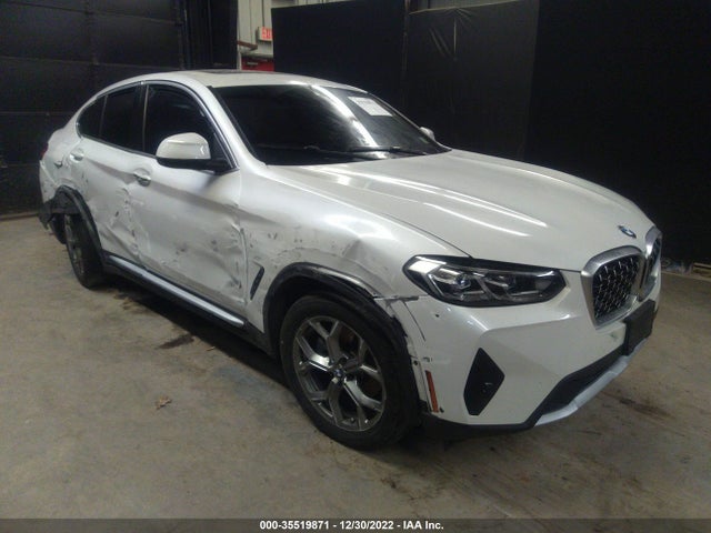2022 BMW X4, VIN: 5UX33DT08N9L96865