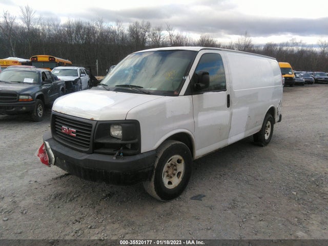 GMC SAVANA CARGO VAN 2010 1GTZGFBA1A1162212 Image 2