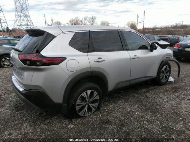 5N1AT3BB9MC795366 Nissan ROGUE SV