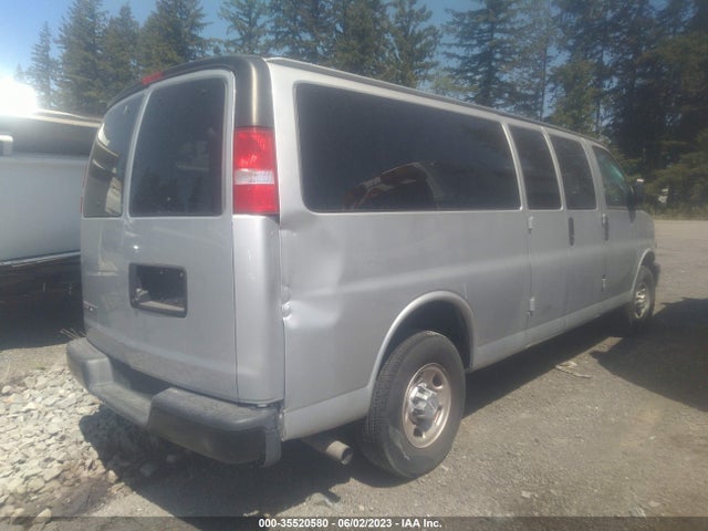 Chevrolet Express Passenger Ls 2019 1GAZGNFG1K1353695 Image 5