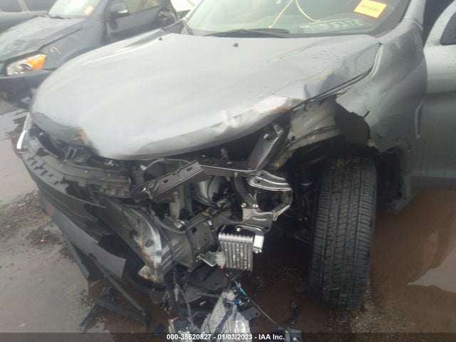 JA4APVAU7MU029521 Mitsubishi Outlander Sport Se