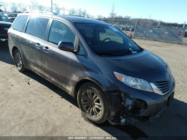 2017 Toyota Sienna, VIN: 5TDYZ3DC2HS898480