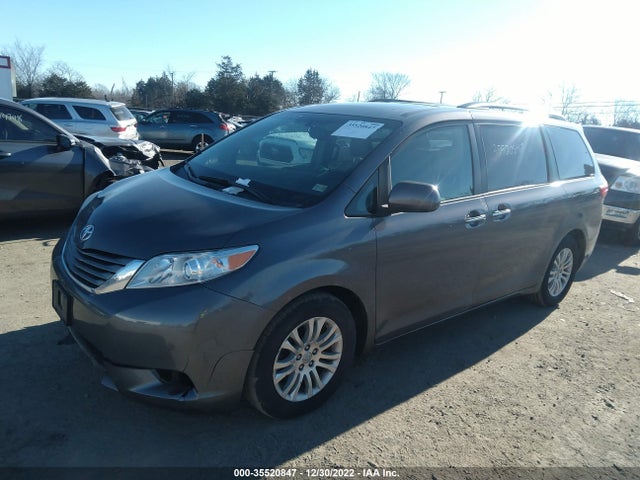 2017 Toyota Sienna, VIN: 5TDYZ3DC2HS898480