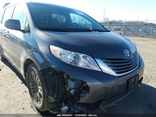 2017 Toyota Sienna, VIN: 5TDYZ3DC2HS898480