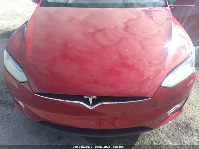 2018 Tesla Model X, VIN: 5YJXCBE22JF141117