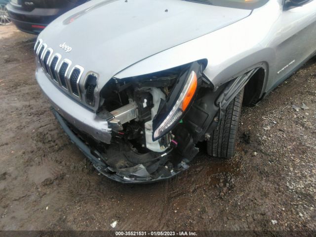 1C4PJLAB2GW233687 Jeep Cherokee Sport