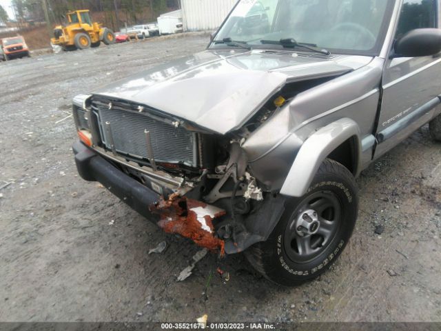 1J4FF48S8YL214258 Jeep Cherokee Sport
