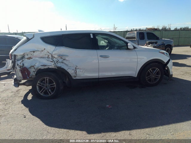 2017 Hyundai Santa Fe, VIN: 5NMZT3LB6HH035408
