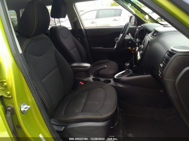 KNDJP3A56F7800832 KIA SOUL +