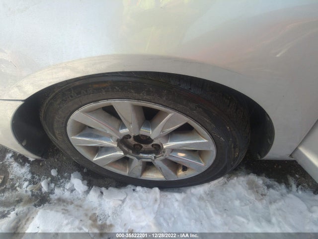 Lincoln MKZ 2010 3LNHL2GC3AR623597 Image 12