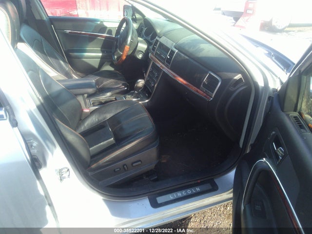 Lincoln MKZ 2010 3LNHL2GC3AR623597 Image 5