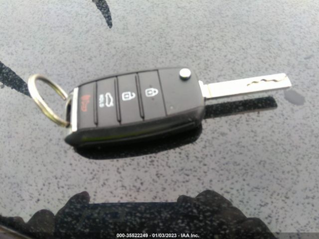 5XXGT4L32JG269605 KIA Optima Lx