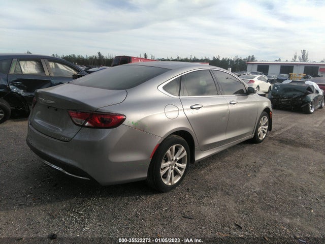 Chrysler 200 Limited 2015 1C3CCCAB0FN753369 Image 4