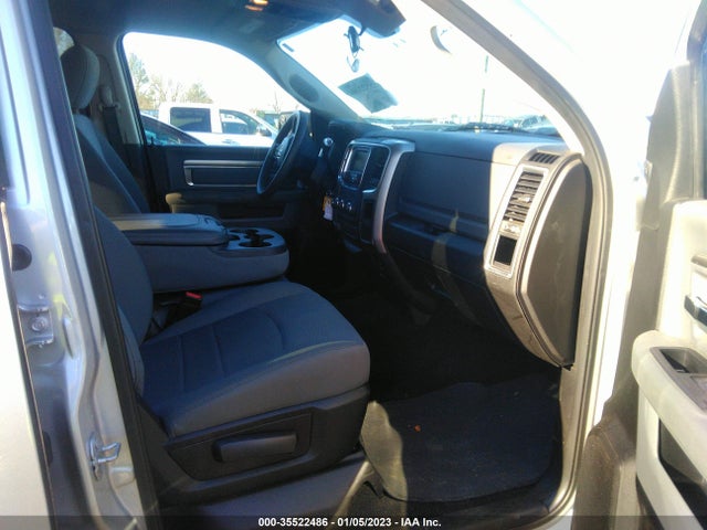 2018 RAM 2500 SLT VIN: 3C6TR5DT1JG425090