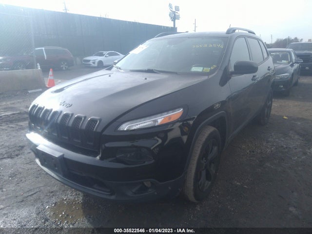 2018 Jeep Cherokee, VIN: 1C4PJMCB0JD578531