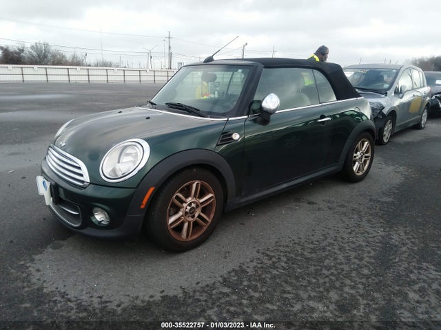 Mini COOPER CONVERTIBLE 2011 WMWZN3C54BTZ89341 Image 2