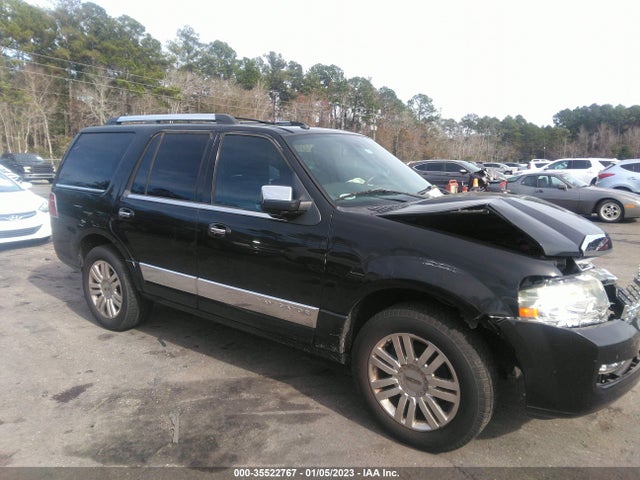 Lincoln Navigator 2011 5LMJJ2H50BEJ07416 main image