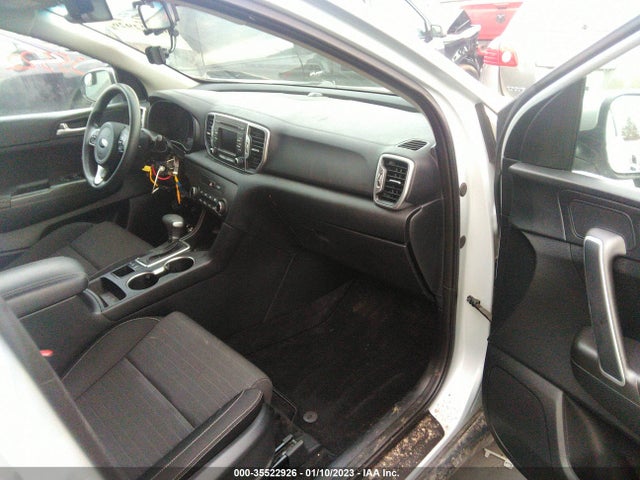 2018 Kia Sportage, VIN: KNDPMCAC0J7419763