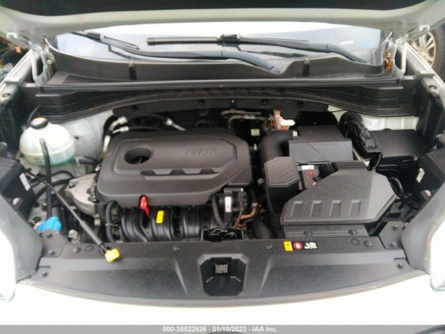 KNDPMCAC0J7419763 KIA Sportage Lx