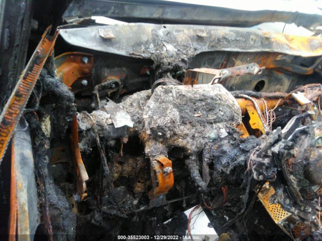 5XYPG4A37LG711574 KIA SORENTO LX