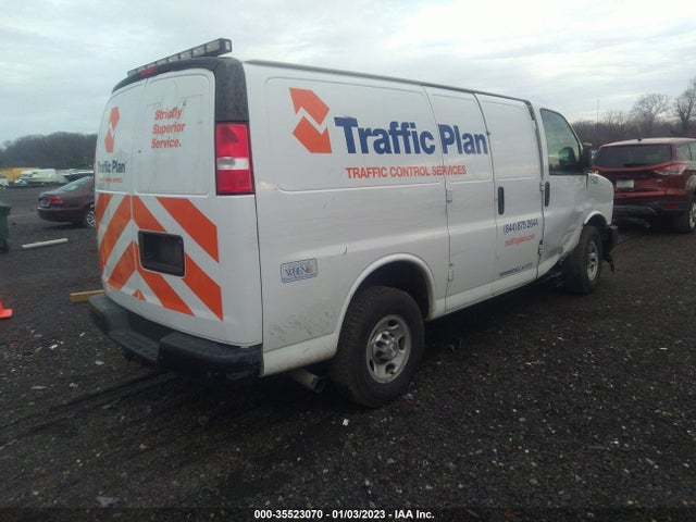 2017 Chevrolet Express, VIN: 1GCWGAFF8H1345645
