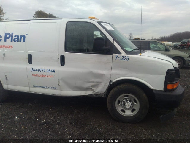 2017 Chevrolet Express, VIN: 1GCWGAFF8H1345645