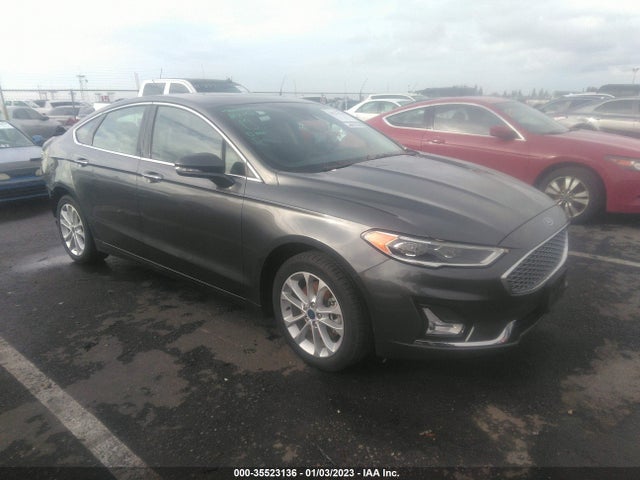 2020 Ford Fusion, VIN: 3FA6P0SU5LR114270