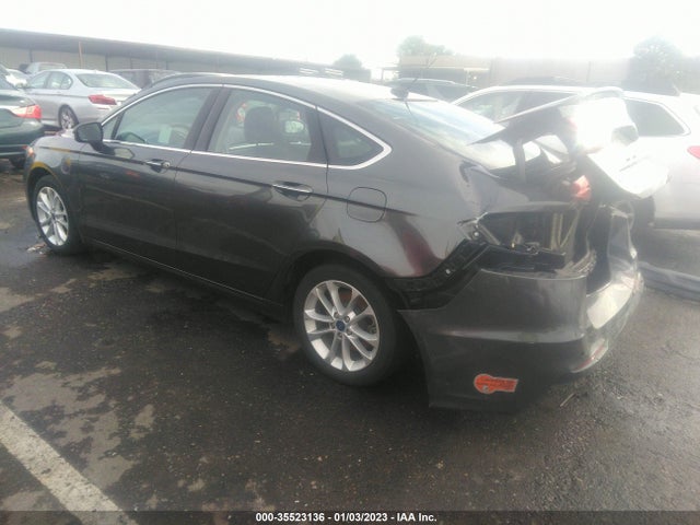 2020 Ford Fusion, VIN: 3FA6P0SU5LR114270