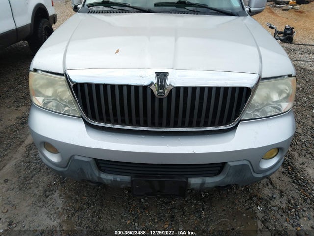 Lincoln Navigator 2004 5LMFU28R04LJ22786 Image 6