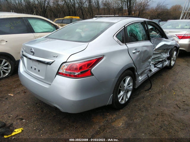 2015 NISSAN ALTIMA 2.5 SV VIN: 1N4AL3AP4FC598292