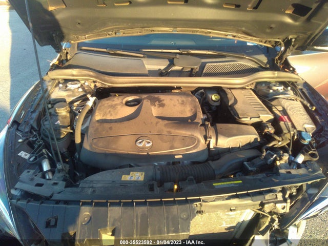 2017 Infiniti QX30, VIN: SJKCH5CR6HA017563