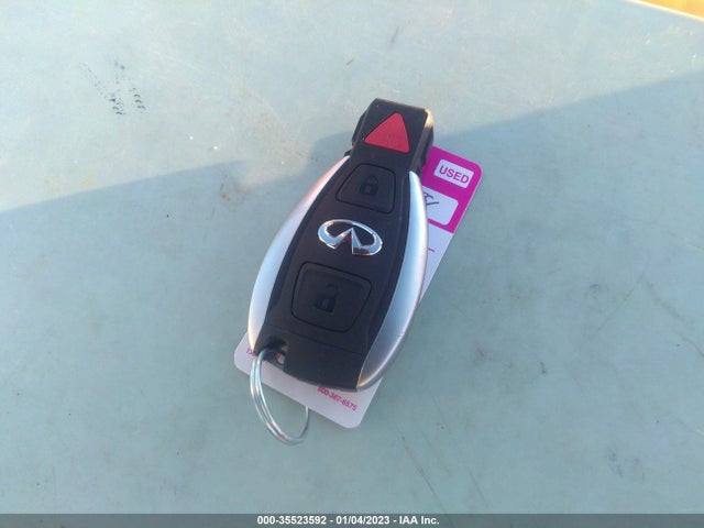 2017 Infiniti QX30, VIN: SJKCH5CR6HA017563