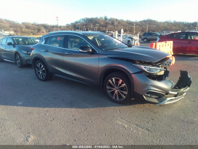 2017 Infiniti QX30, VIN: SJKCH5CR6HA017563