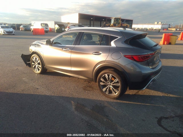 2017 Infiniti QX30, VIN: SJKCH5CR6HA017563