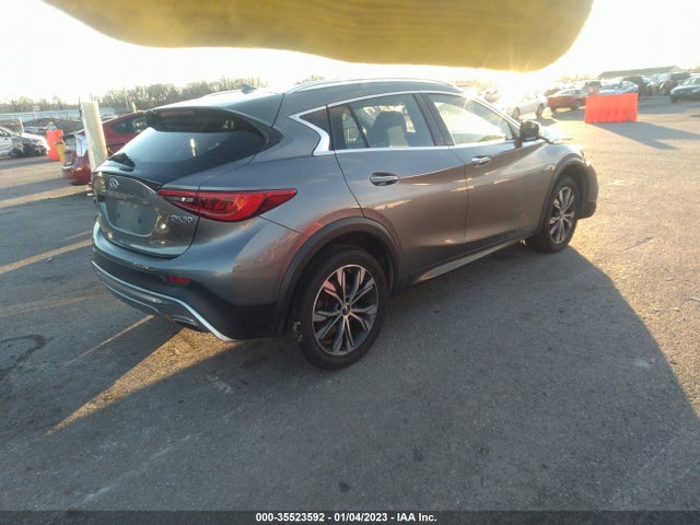 2017 Infiniti QX30, VIN: SJKCH5CR6HA017563