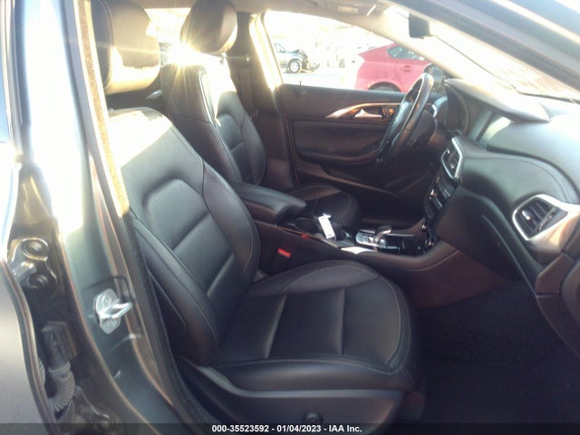 2017 Infiniti QX30, VIN: SJKCH5CR6HA017563