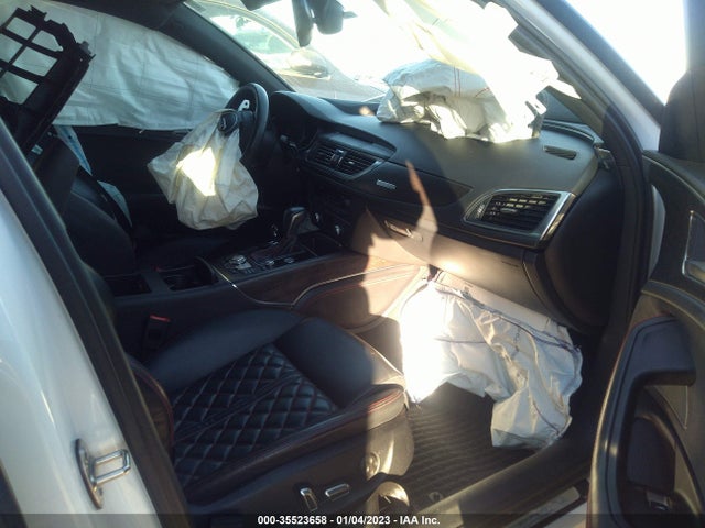 WAUF3AFC9HN070584 Audi A6 Competition Prestige
