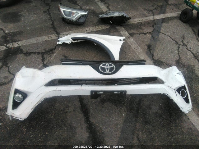 2018 TOYOTA RAV4 XLE/ADVENTURE VIN: JTMWFREV8JJ751389