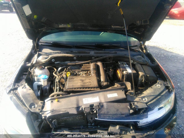 3VW2B7AJ7JM207404 Volkswagen Jetta 1.4t S