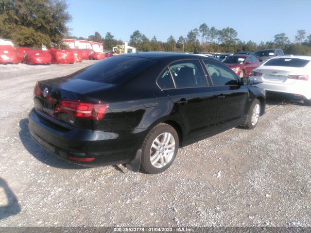 3VW2B7AJ7JM207404 Volkswagen Jetta 1.4t S