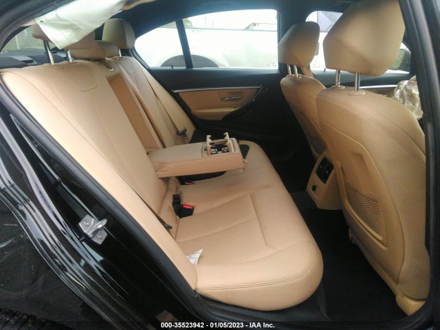 2017 BMW 3 Series, VIN: WBA8B9G53HNU09303
