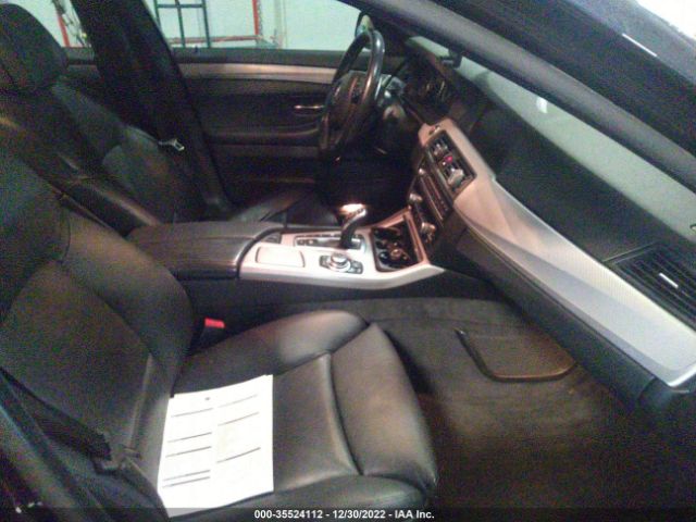 WBAFU9C54CDY70032 BMW 5 Series 550i Xdrive