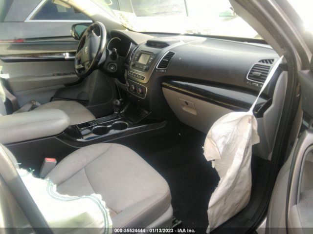 5XYKT3A68EG454177 KIA SORENTO LX