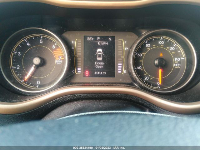 1C4PJLAB2HW662622 Jeep Cherokee Sport
