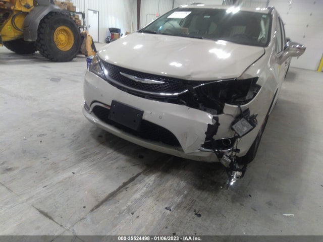 2017 Chrysler Pacifica, VIN: 2C4RC1GG1HR676885