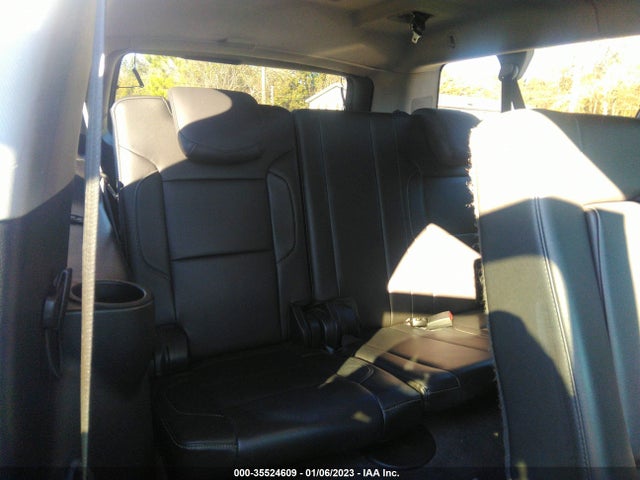 2015 Chevrolet Suburban, VIN: 1GNSKJKC7FR164860