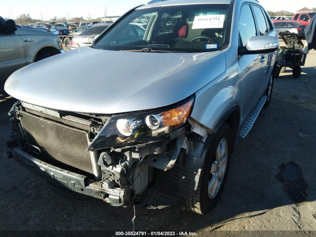 2012 KIA SORENTO LX VIN: 5XYKT3A60CG267965
